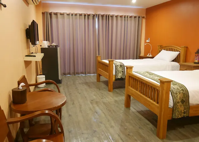 酒店 Phaphoom Boutique 3*