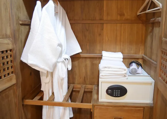 Phaphoom Boutique Hotel 3*