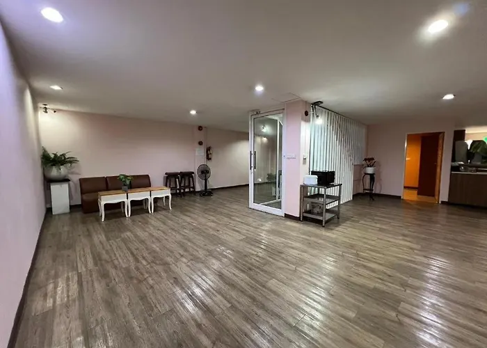 Phaphoom Boutique Hotel Bangkok