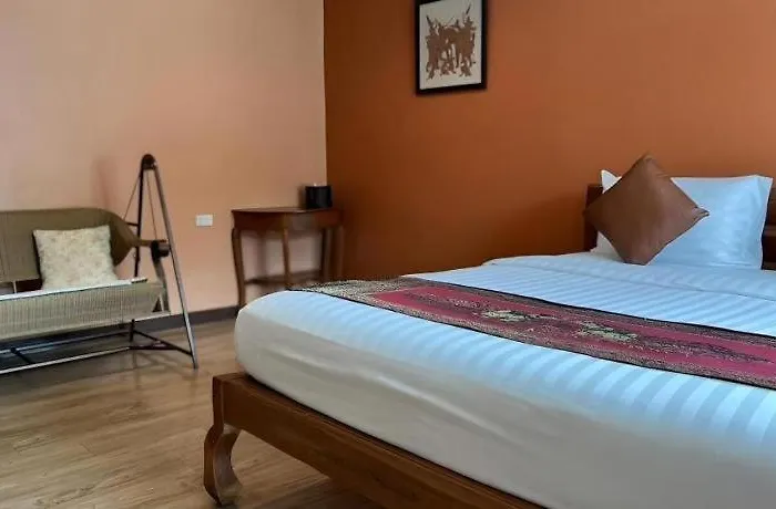 Phaphoom Boutique 3* בנגקוק