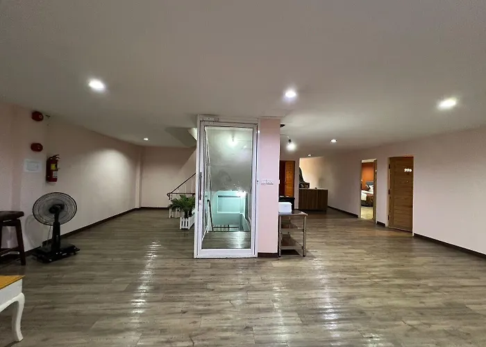 Phaphoom Boutique Hotel Bangkok