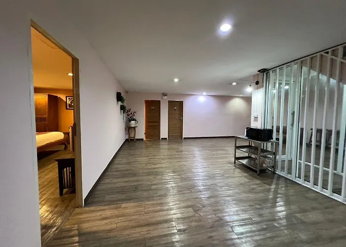 Phaphoom Boutique Hotel